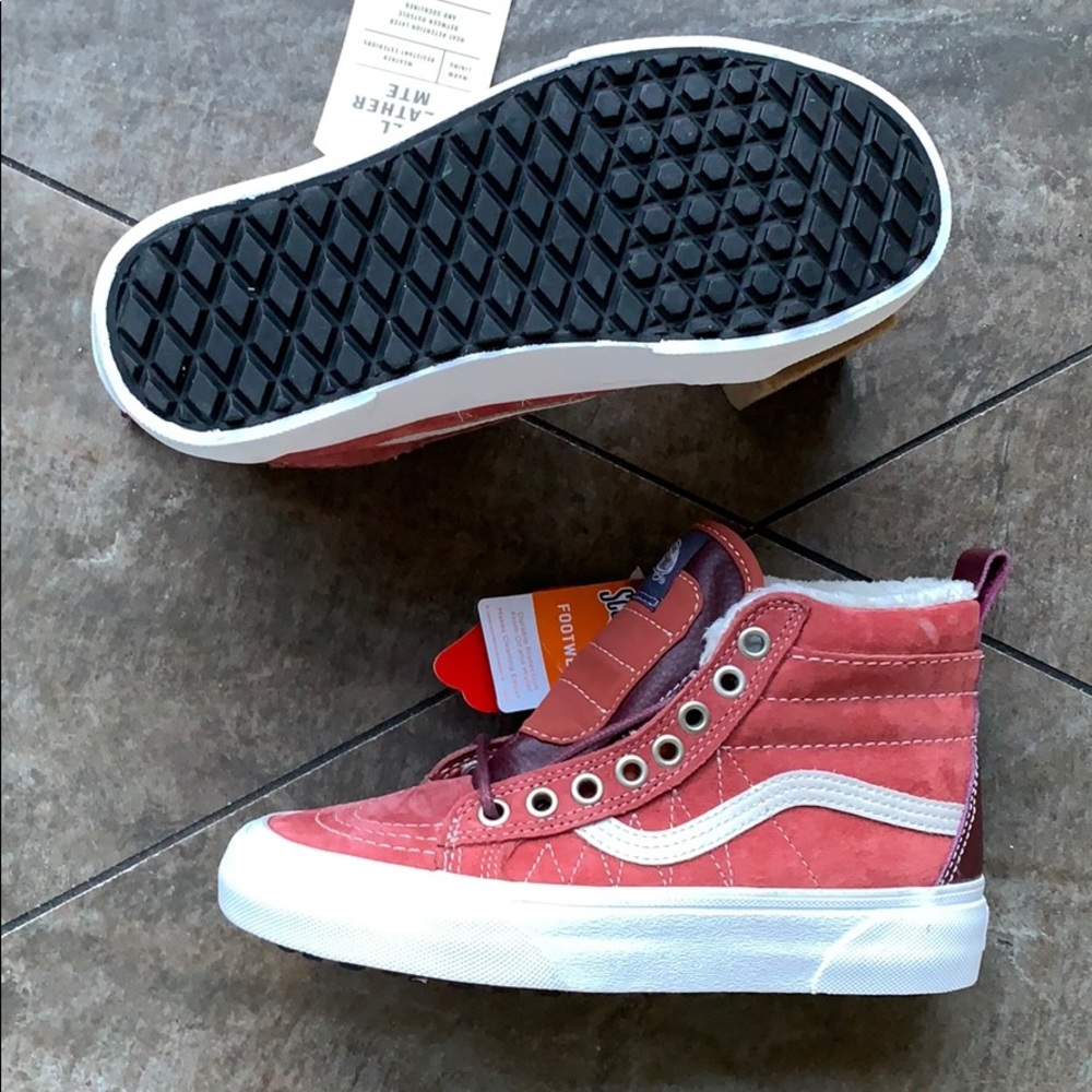 VANS SK8-Hi MTE Beet Red WMNS - Picture 15 of 16